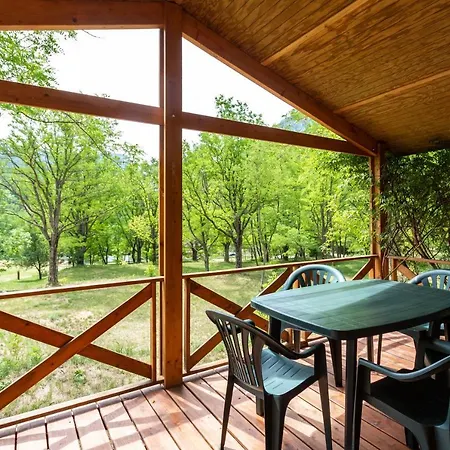 Campsite Camping Chasteuil Verdon Provence