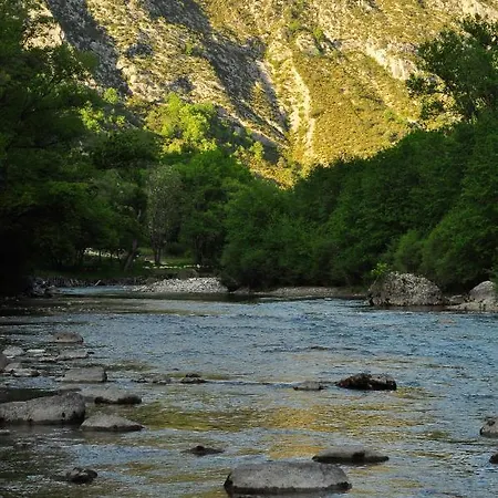 Parque de Campismo Camping Chasteuil Verdon Provence *